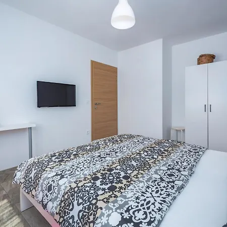 בית נופש Two-bedroom In Rakotule